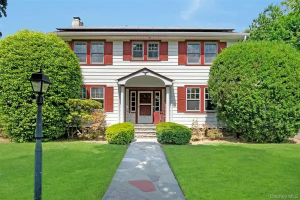 1 8th Street, Pelham, NY 10803