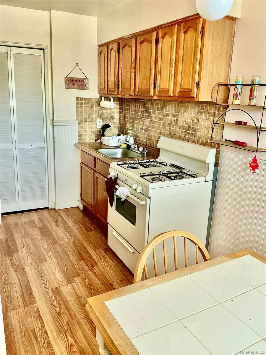 211-05 48 Avenue, Bayside, NY 11364 - #3