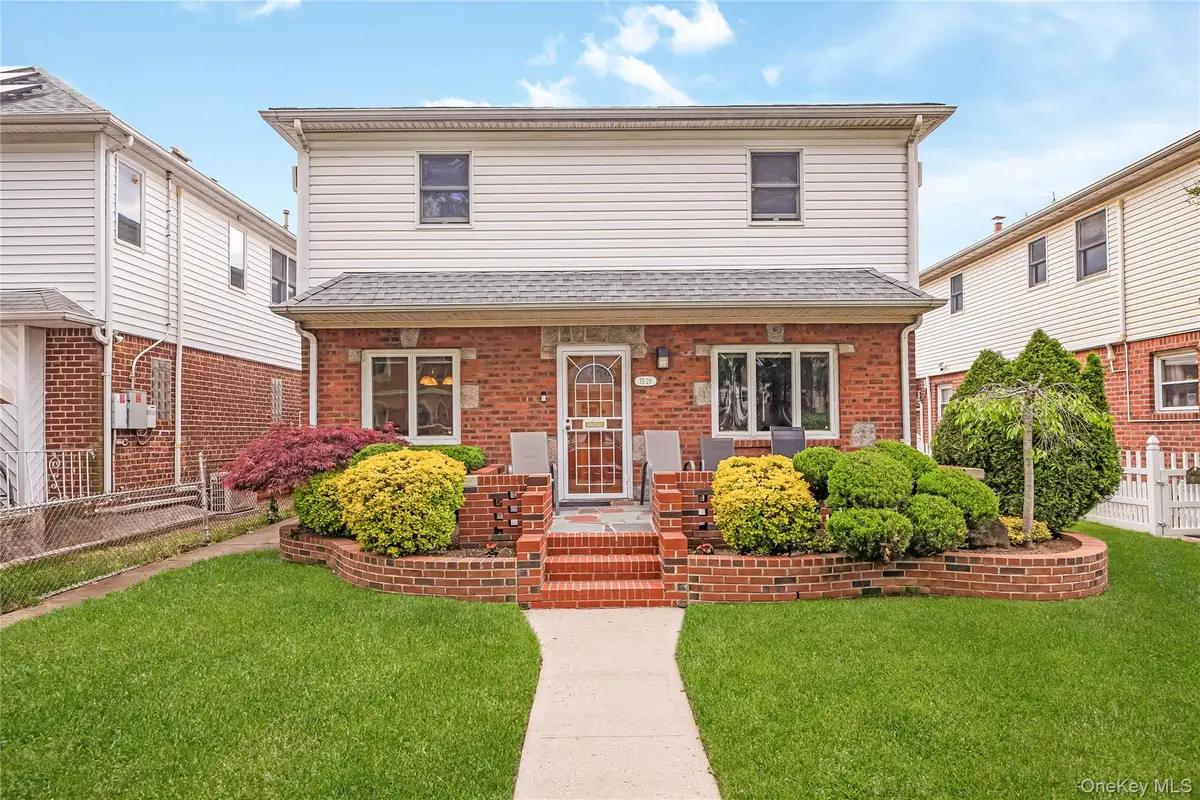 7528 170th Street, Fresh Meadows, NY 11366 - #1