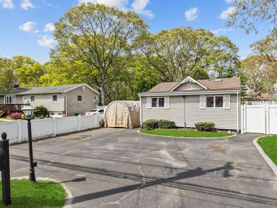 164 Dare Road, Selden, NY 11784 - #3