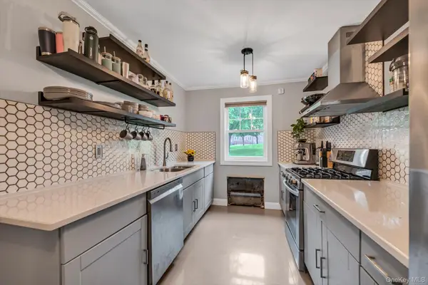 226-25 Union Turnpike #A, Oakland Gardens, NY 11364