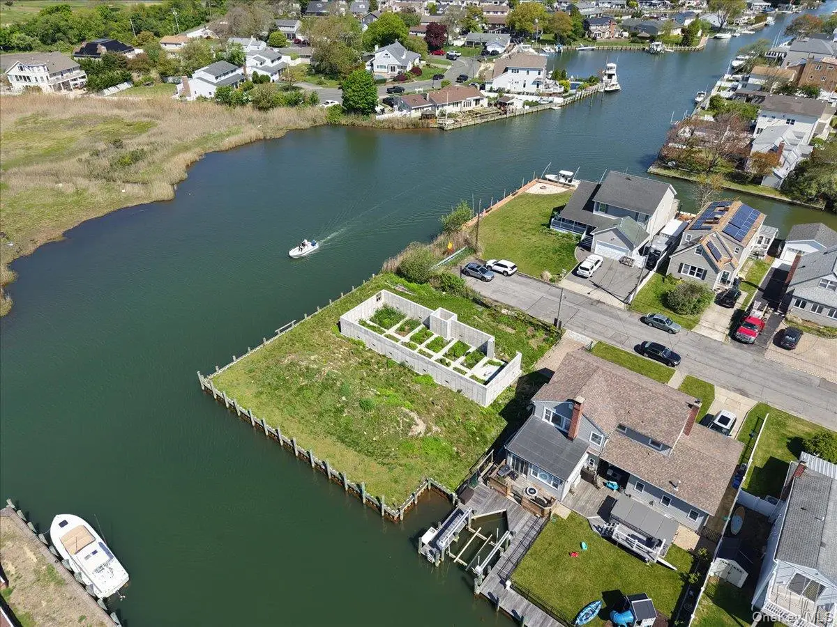 Address Withheld By Seller, Babylon, NY 11702 - #1