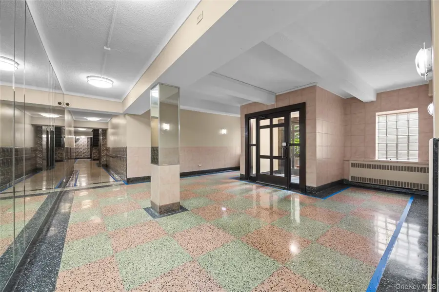 83-20 98 Street #4E, Woodhaven, NY 11421 - #3