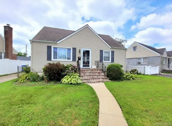 44 Circle Drive, Hempstead, NY 11550