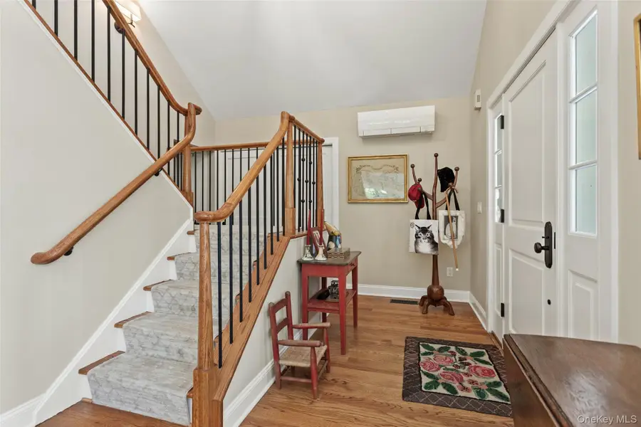 9 South Road, Katonah, NY 10536 - #2