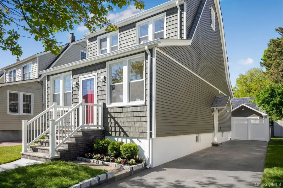 123 E Maple Street, Valley Stream, NY 11580 - #2