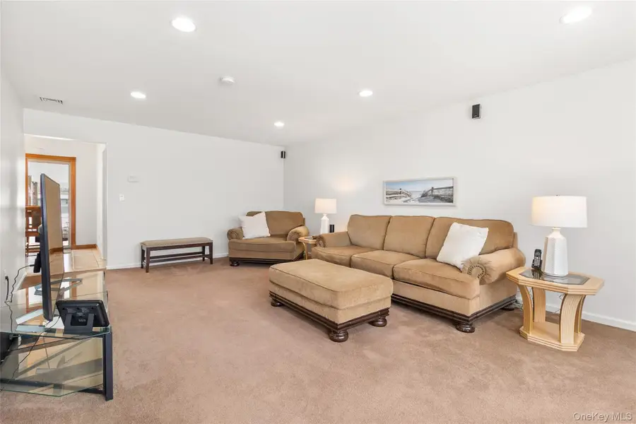 63 E Madison Street, East Islip, NY 11730 - #3
