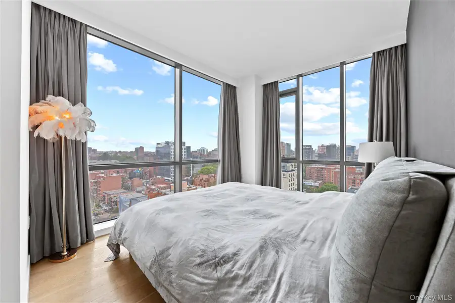 33-66 Farrington Street #13F, Flushing, NY 11354 - #2