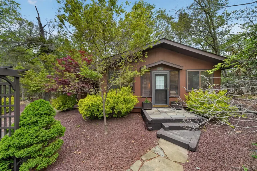 74 N Emerald Drive, Rock Hill, NY 12775 - #2
