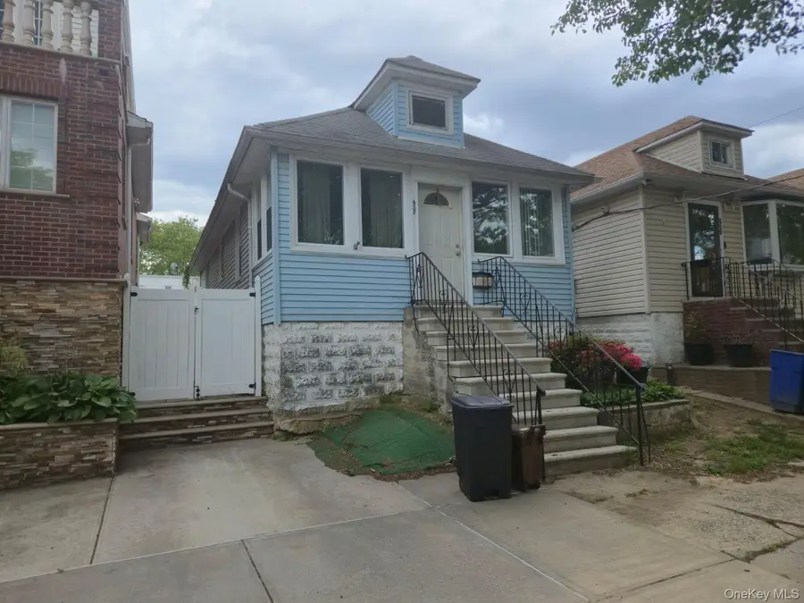 657 Wilcox Avenue, Bronx, NY 10465 - #2