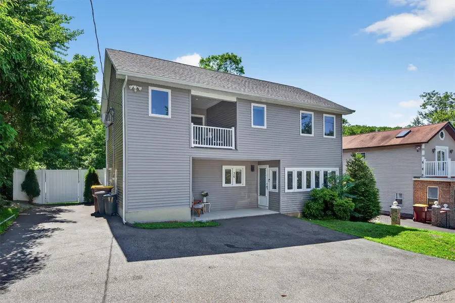 36 Bluff Avenue, Greenwood Lake, NY 10925 - #3