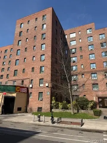 1566 Unionport Road #2H, Bronx, NY 10462