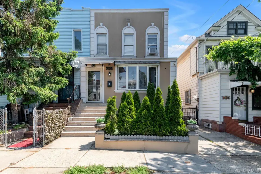 60-09 69th Place, Maspeth, NY 11378 - #2