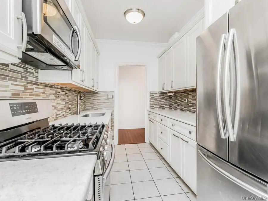 5 Franklin Avenue #1P, White Plains, NY 10601 - #2