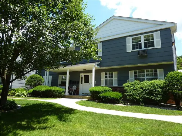 43 Doxbury Lane #43, Suffern, NY 10901