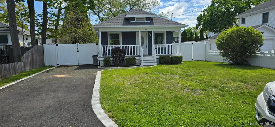 87 Willet Avenue, Sayville, NY 11782 - #2