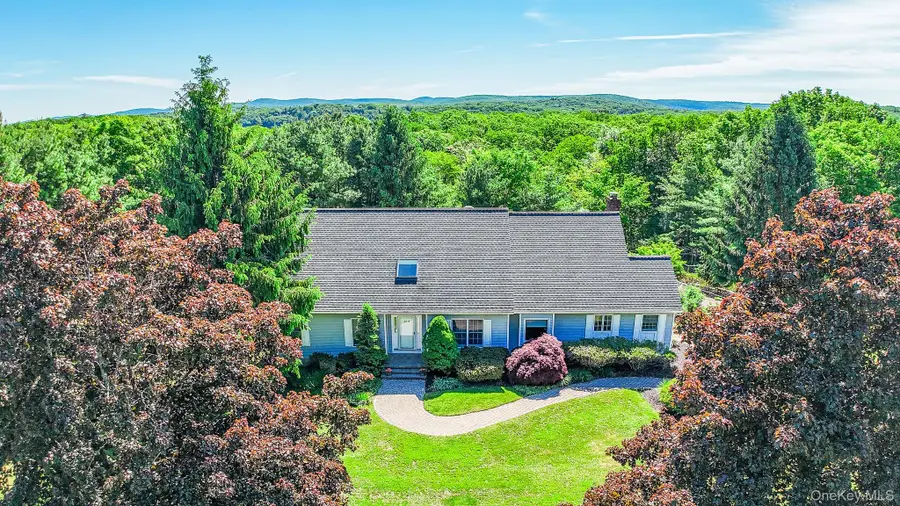 214 W Mombasha Road, Monroe, NY 10950 - #2
