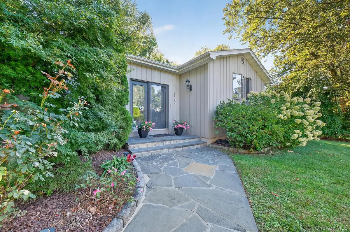 2834 Hedge Street, Yorktown Heights, NY 10598 - #1