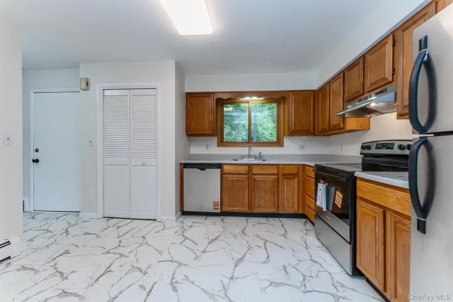 37 Rondout Harbor, Port Ewen, NY 12466 - #3