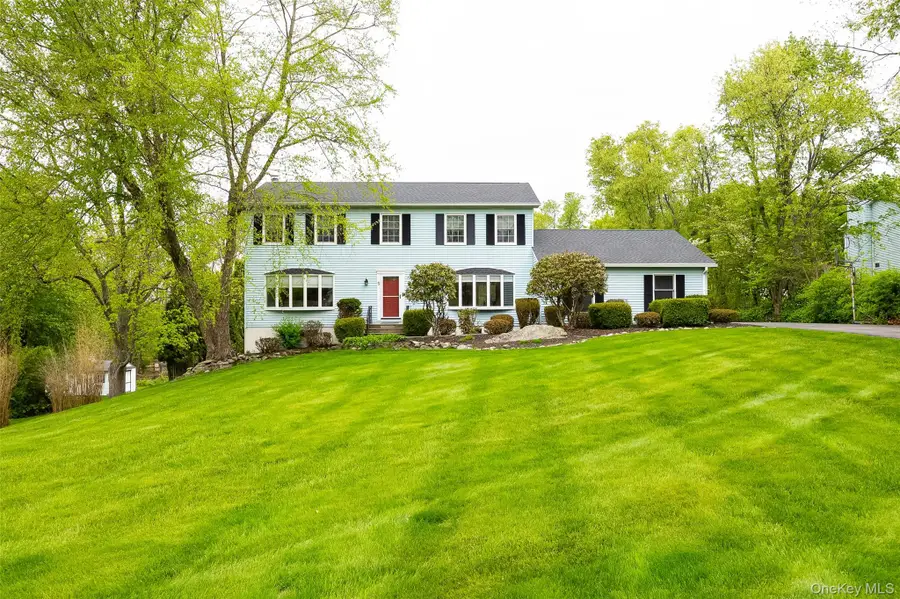 5 Rolling Green Lane, Wappingers Falls, NY 12590 - #2