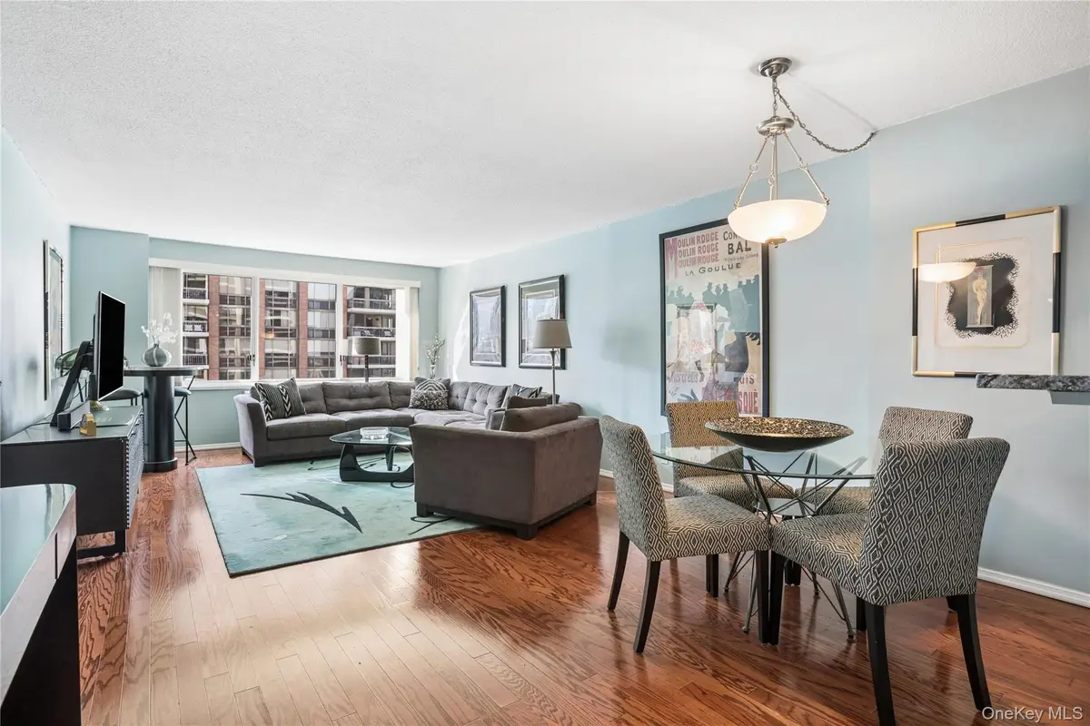 300 E 59th Street #1903, Manhattan, NY 10022 - #1