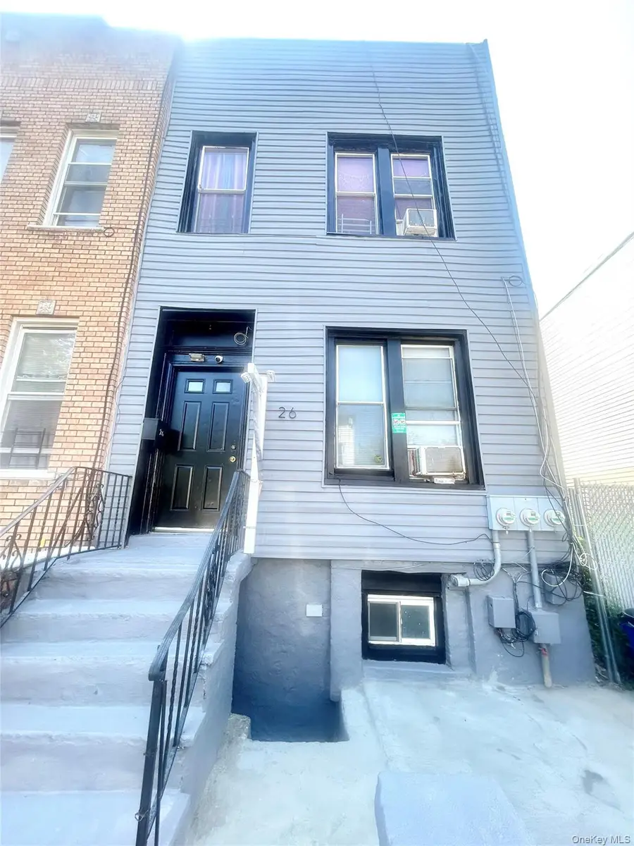 26 Gunther Place, Brooklyn, NY 11233 - #3