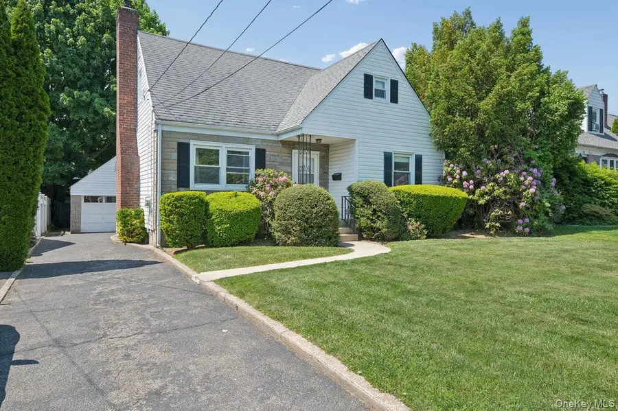 65 Lyons Road, Scarsdale, NY 10583 - #2