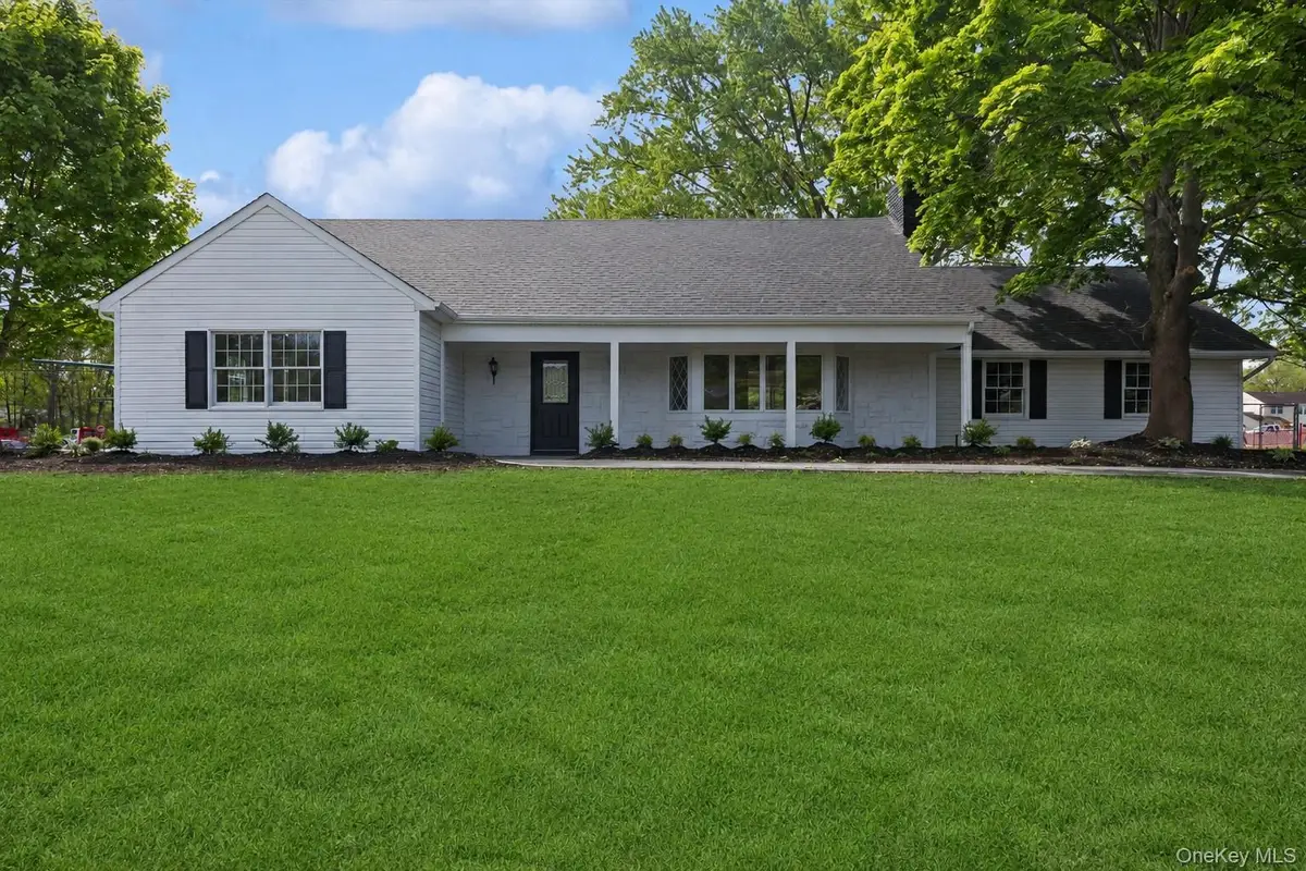 4 Blackwell Lane, Stony Brook, NY 11790 - #1