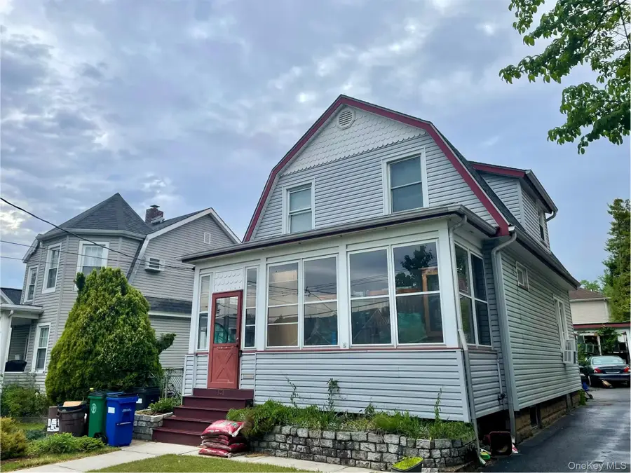 141 Fisher Avenue, Staten Island, NY 10307 - #2