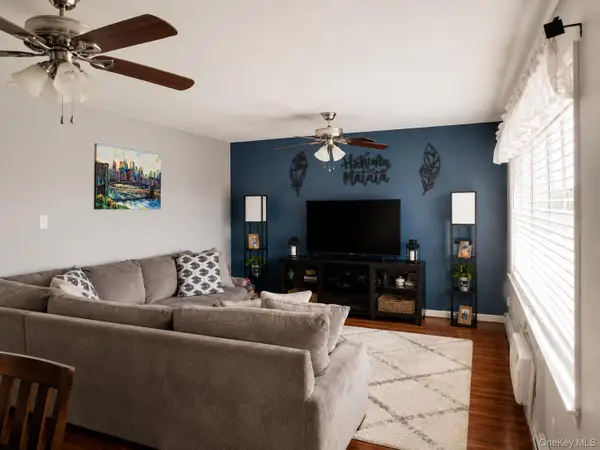 174 Farber #174, West Babylon, NY 11704