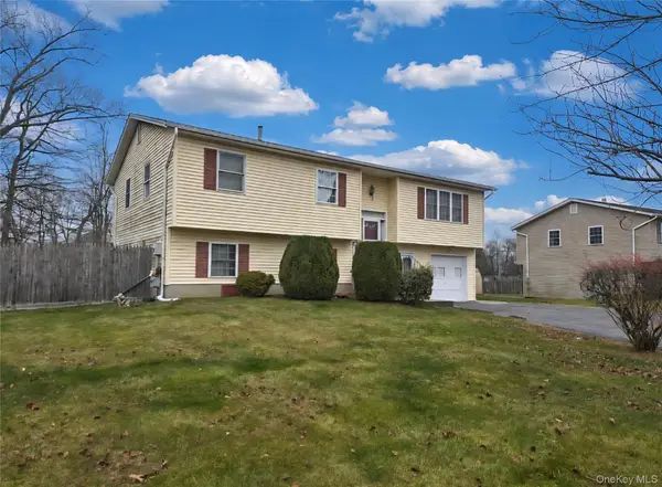 6 Fayva Court, New City, NY 10956