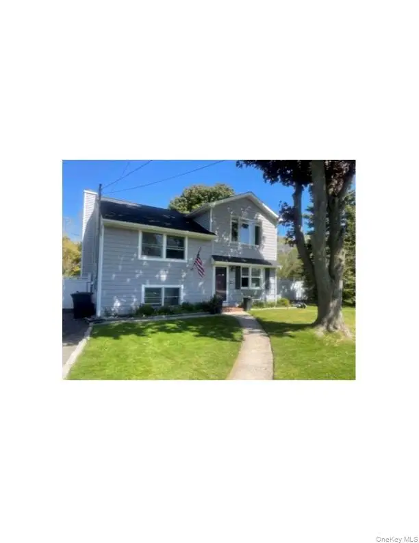 577 Oak Avenue, Bohemia, NY 11716 - #2