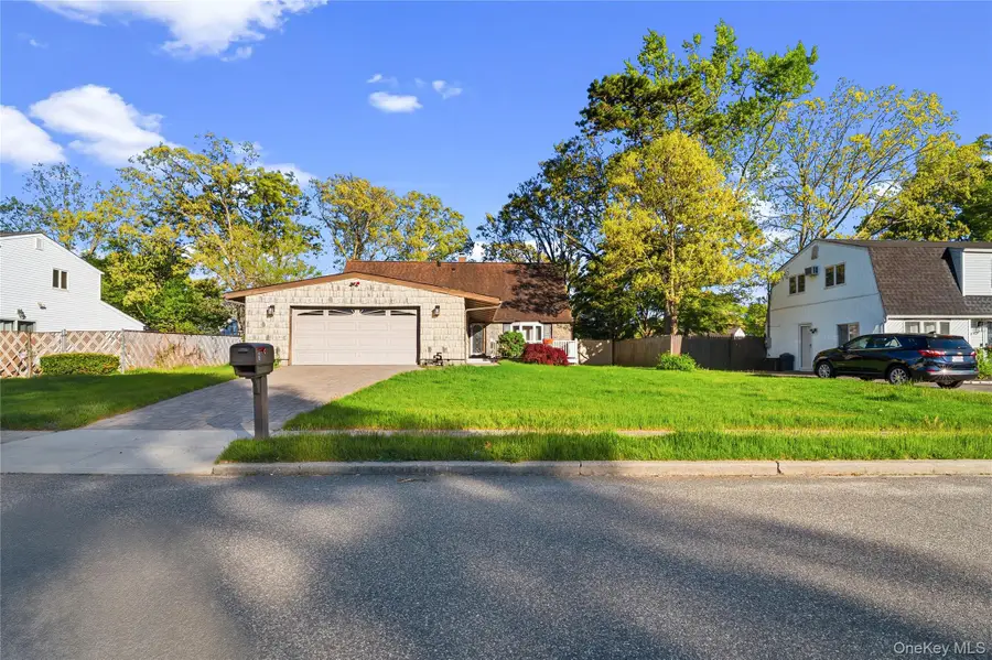 5 Imperial Drive, Selden, NY 11784 - #2