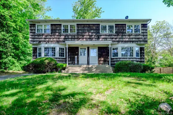 41-43 Evert Street, Huntington Station, NY 11746