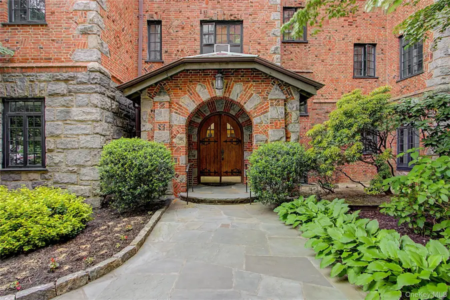 45 Pondfield Road #LL2, Bronxville, NY 10708 - #2