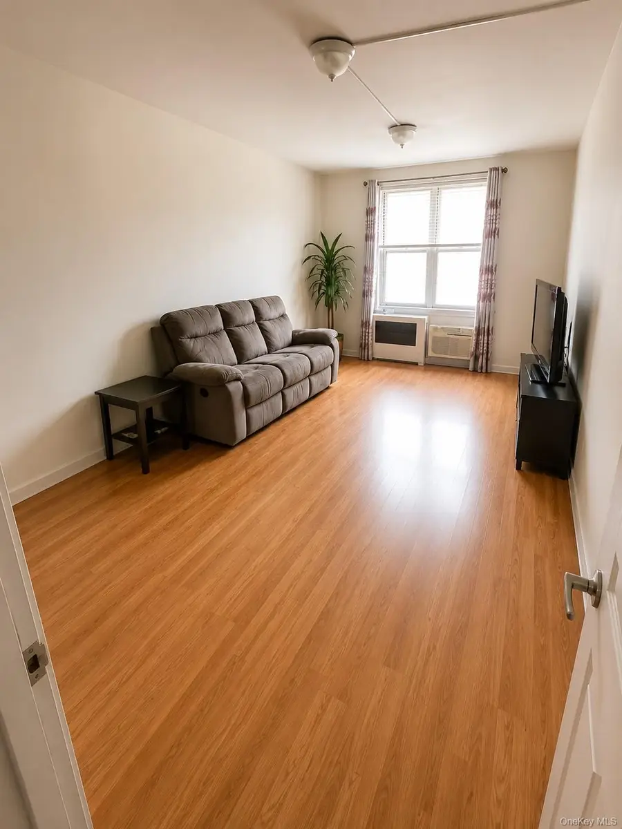 5133 Goldsmith Street #5A, Elmhurst, NY 11373 - #2