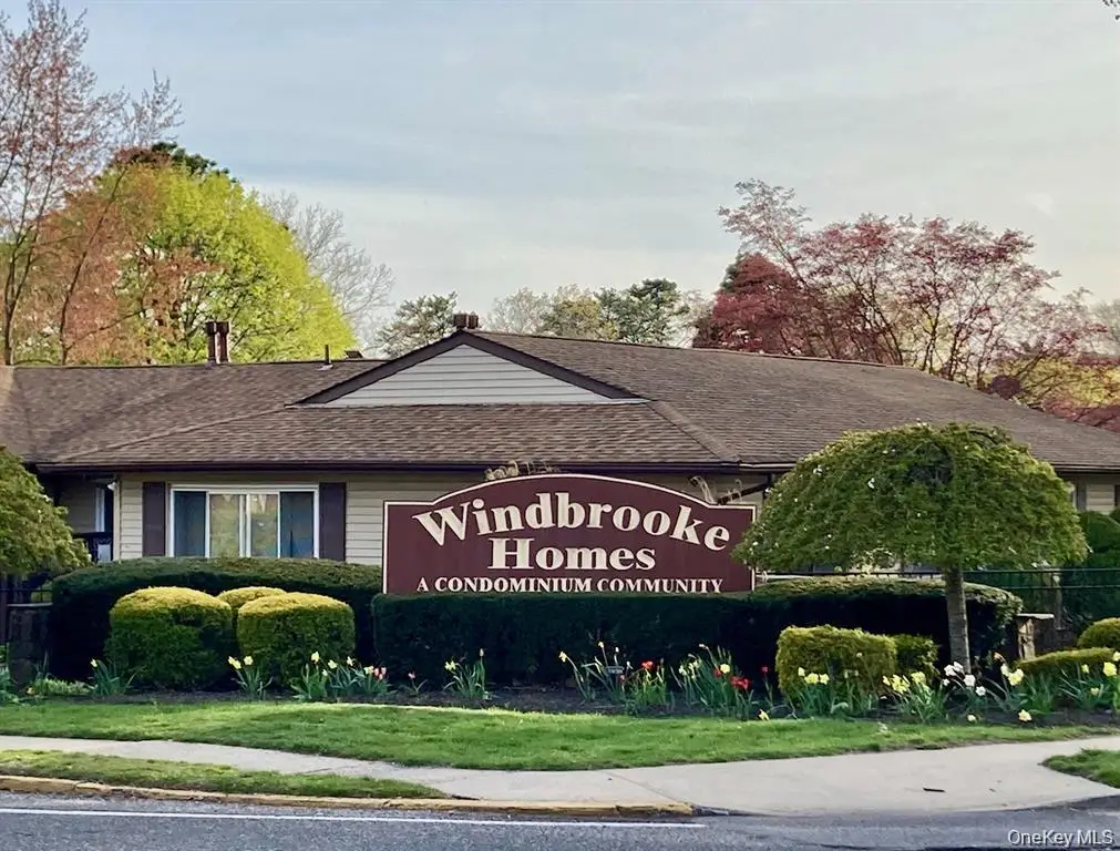 31 Feller Drive, Central Islip, NY 11722 - #1