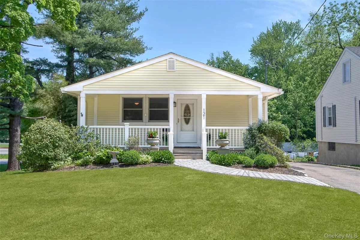 121 Parkview Place, Mount Kisco, NY 10549 - #1