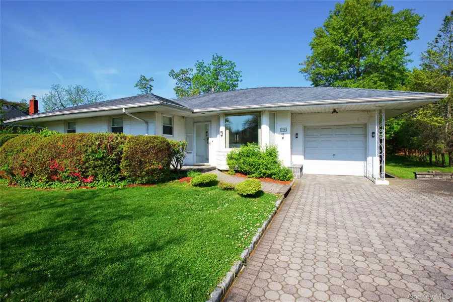 11 Hazelwood Drive, Jericho, NY 11753 - #2