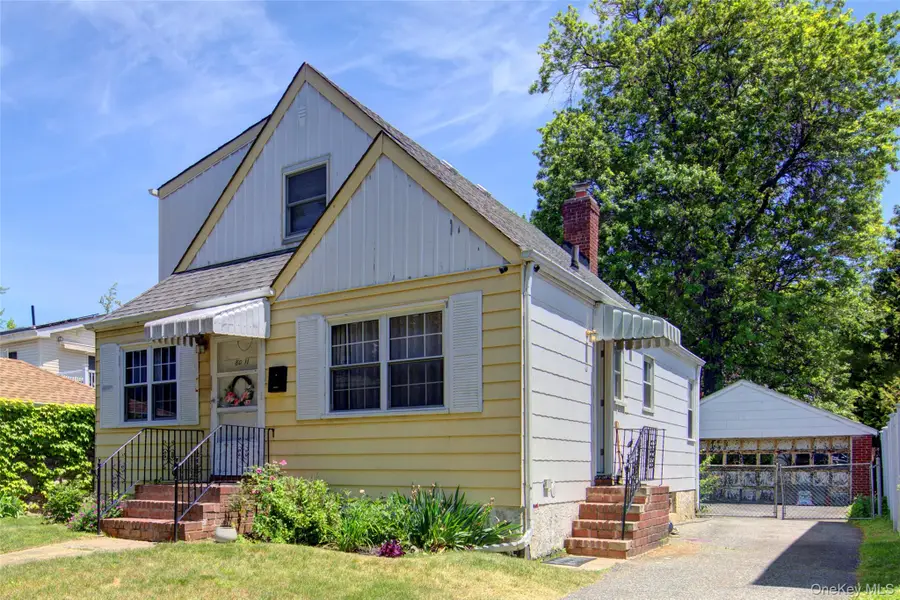 80-11 260th Street, Glen Oaks, NY 11004 - #3