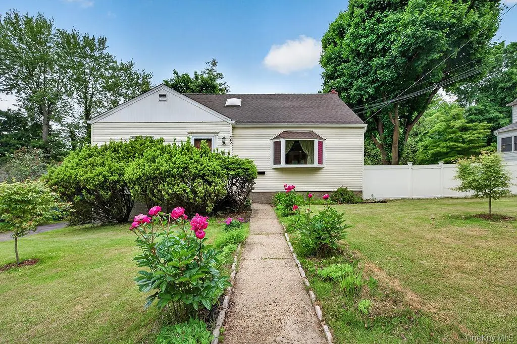 36 Heatherdell Road, Ardsley, NY 10502 - #1