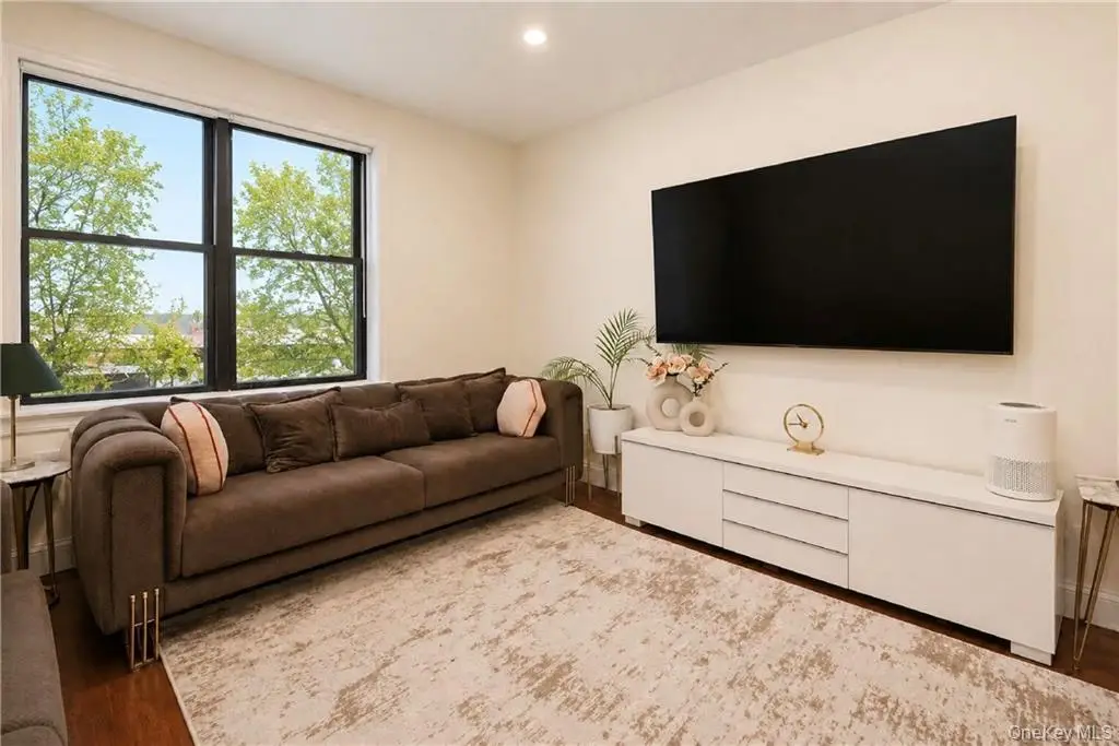 2645 Homecrest Avenue #1F, Brooklyn, NY 11235 - #1