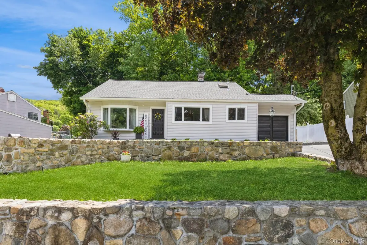 12 Stony Brook Road, Sloatsburg, NY 10974 - #1