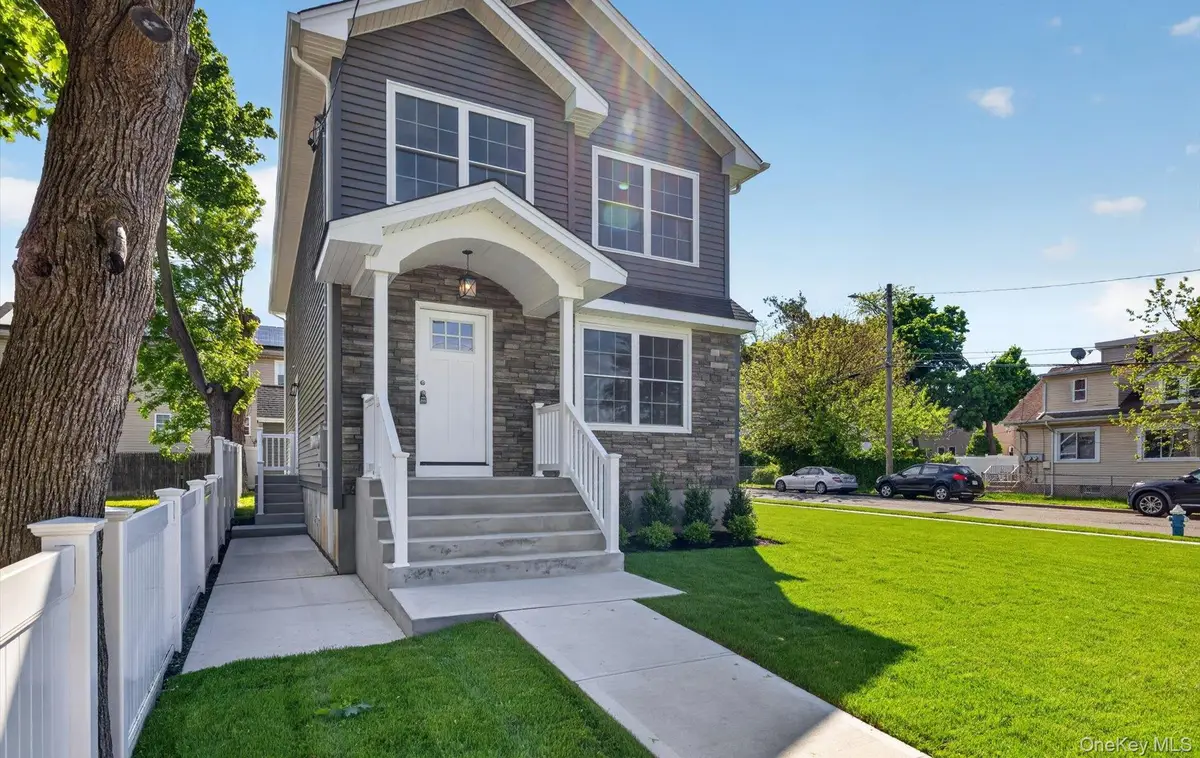 250 Bennett Avenue, Hempstead, NY 11550 - #1