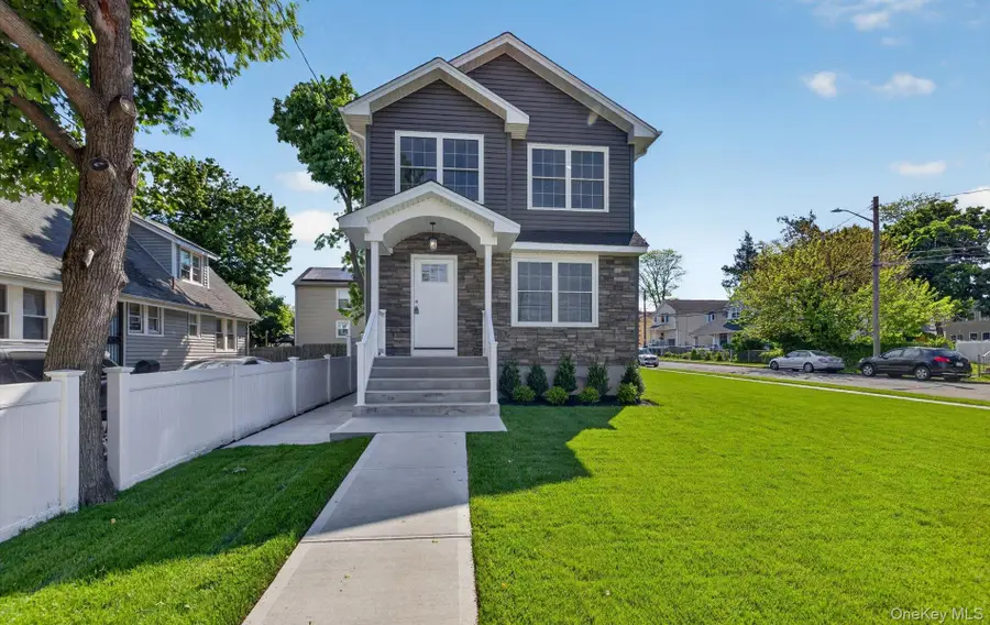 250 Bennett Avenue, Hempstead, NY 11550 - #2