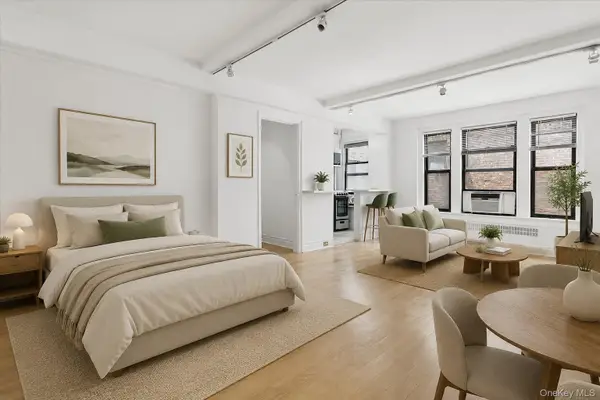 319 E 50 Street #10L, New York (Manhattan), NY 10022