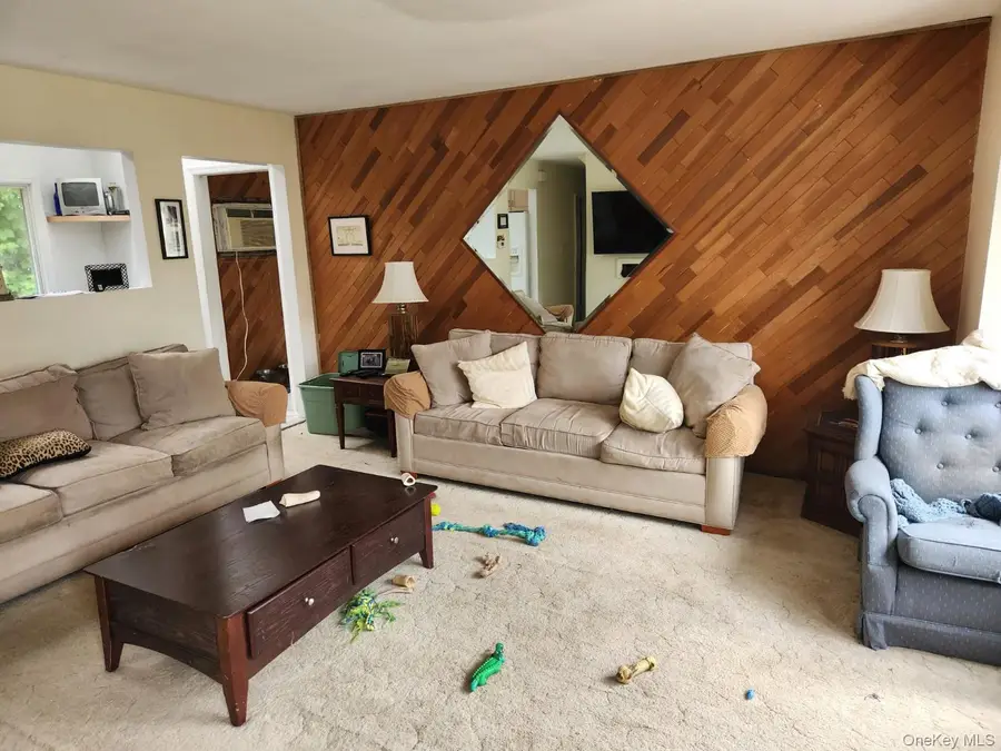 15 Nims Avenue, West Babylon, NY 11704 - #3