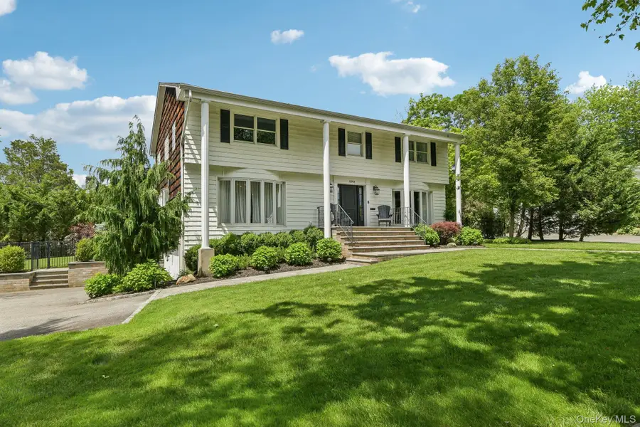 1 Lakeville Court, East Hills, NY 11576 - #3