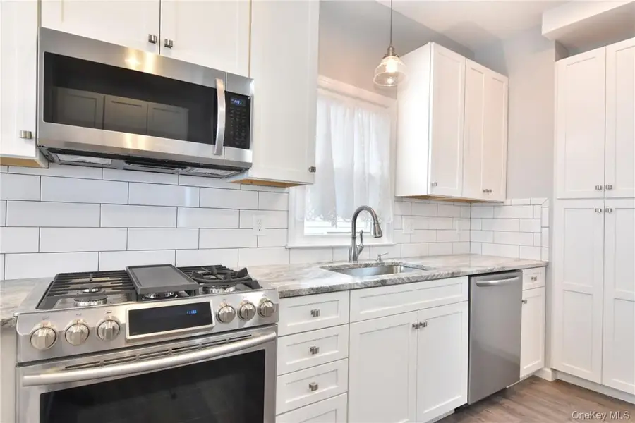 213 Ashford Avenue, Dobbs Ferry, NY 10522 - #2