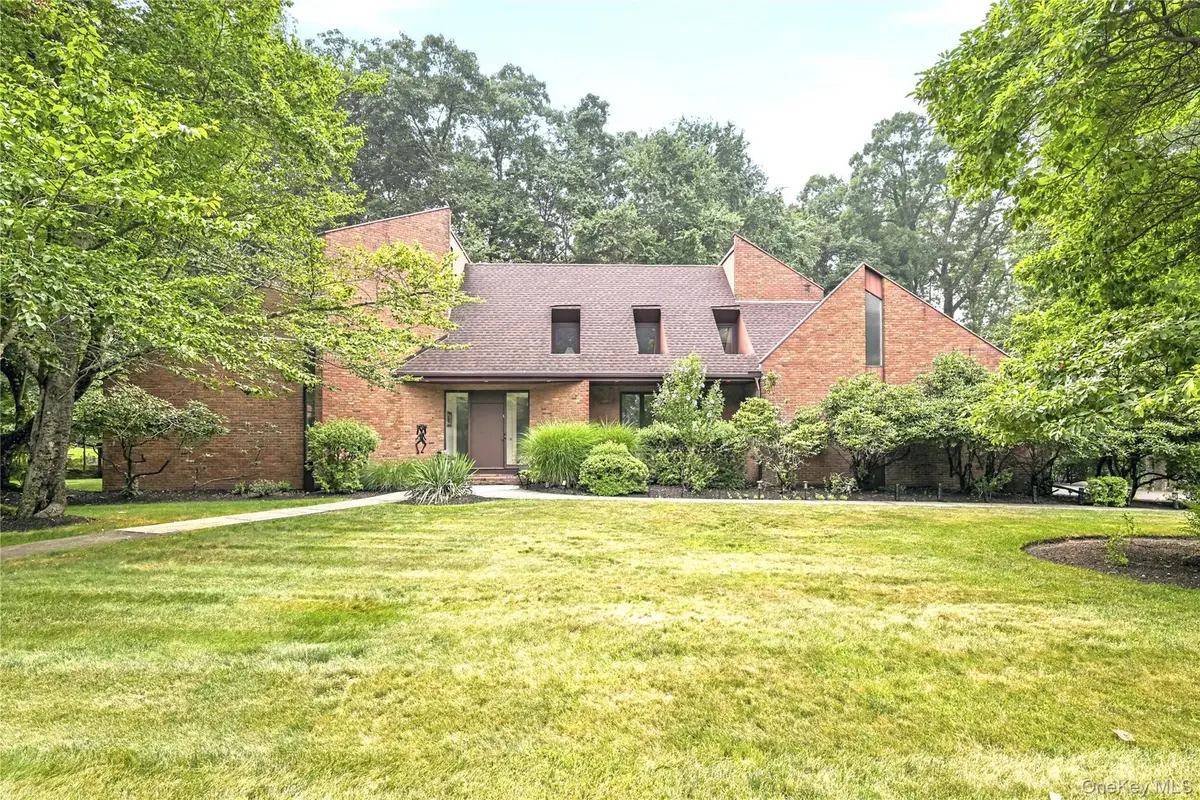 5 Sophia Street, Monsey, NY 10952 - #1